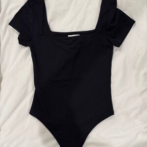 Babaton Black Contour Bodysuit